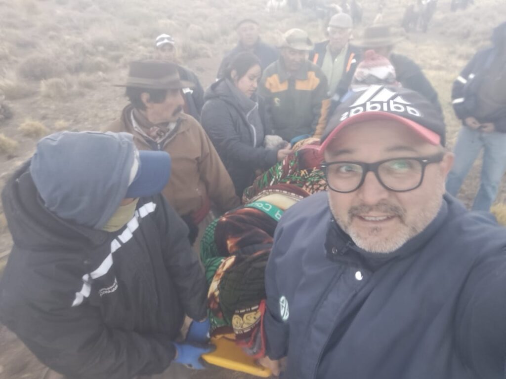 Virginia Castillo, enfermera rural, recorrió la cordillera mendocina para asistir a una paciente en un rescate conmovedor.
