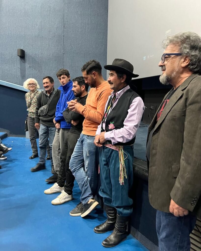 Trashumantes tuvo su preestreno en Malargüe, destacando la mirada del arriero Eliseo Parada sobre esta ancestral práctica cultural.