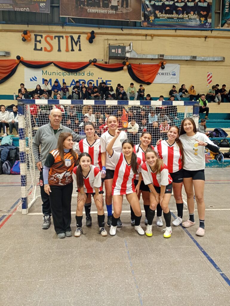 Tres escuelas se repartieron los títulos tras jornadas muy parejas. Conocé todos los resultados y detalles de los partidos.