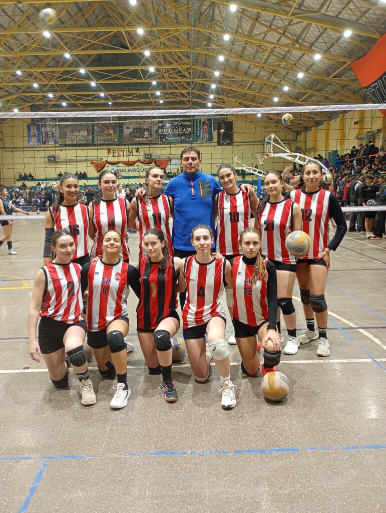 Tres escuelas se repartieron los títulos tras jornadas muy parejas. Conocé todos los resultados y detalles de los partidos.