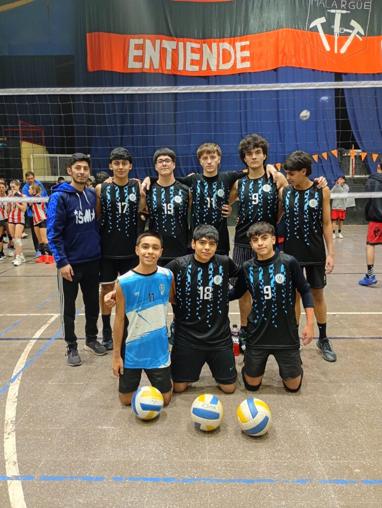 Tres escuelas se repartieron los títulos tras jornadas muy parejas. Conocé todos los resultados y detalles de los partidos.